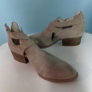 Caslon Women's Suede Ankle Boots Size 8.5